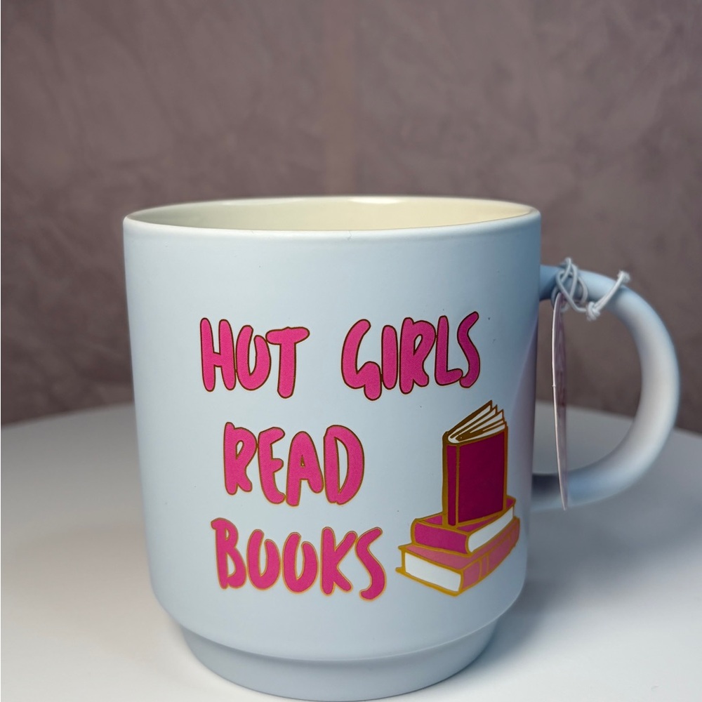 Hot Girls Read Books Mug with Book Design - Picture 3 of 11